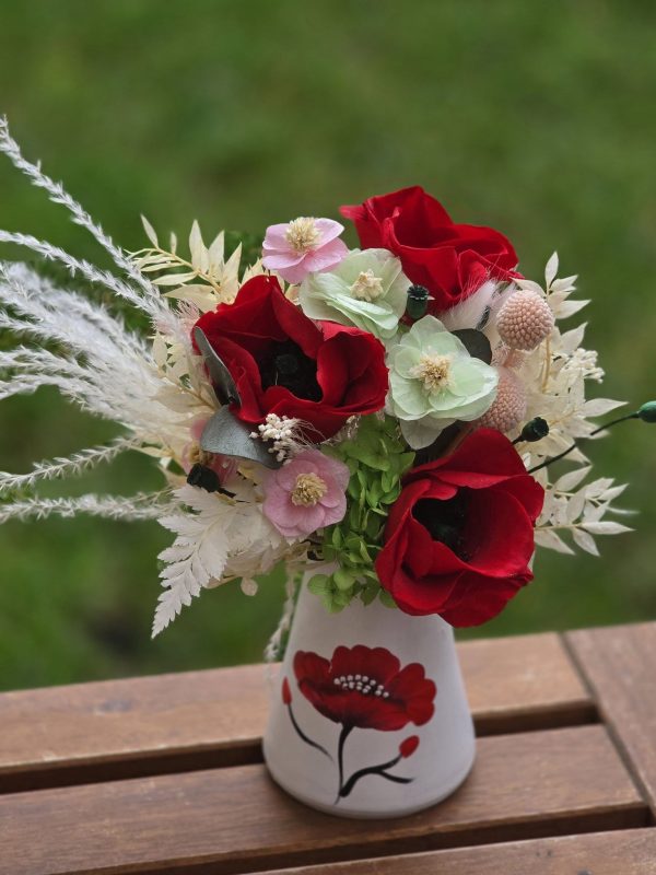 658079016_1616905983223540_215855039751422369_n Aranjament floral cu maci in vas ceramic pictat