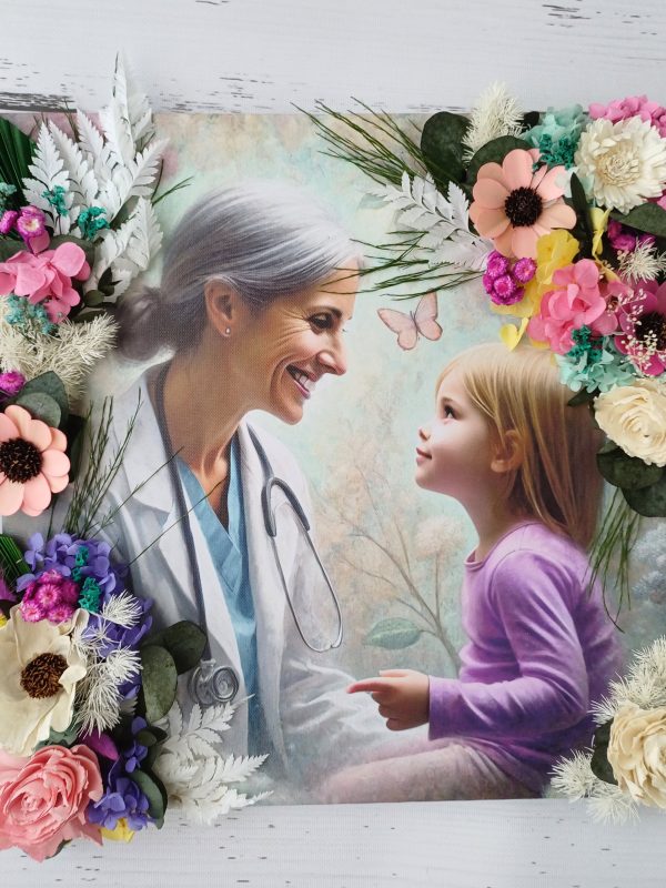 Blândețe- dimensiune 40x40cm, culoarea florilor poate sa difere, figurile pot fi personalizate. - Pret_ 300 ron_ Tablou decorativ „Blândețe” – Decor floral personalizabil (40x40 cm)