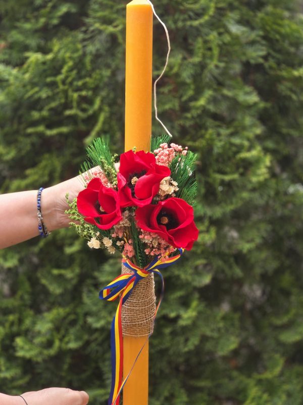 Lumânare de Înviere „Tradiții românești” – decorată manual cu maci și tricolor