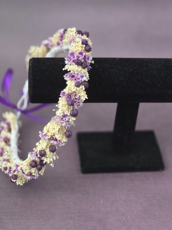 Coronita premiere mov/alb