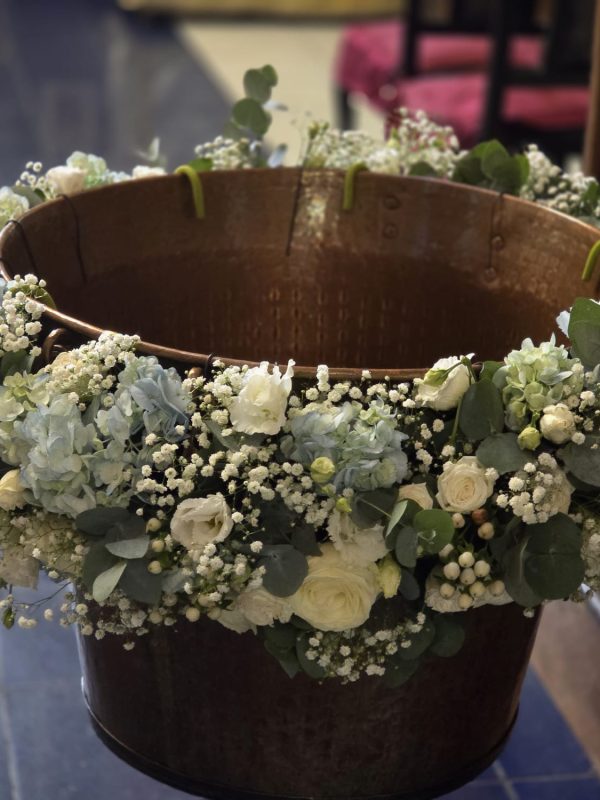 Decor cristelnita flori proaspete Bucuresti