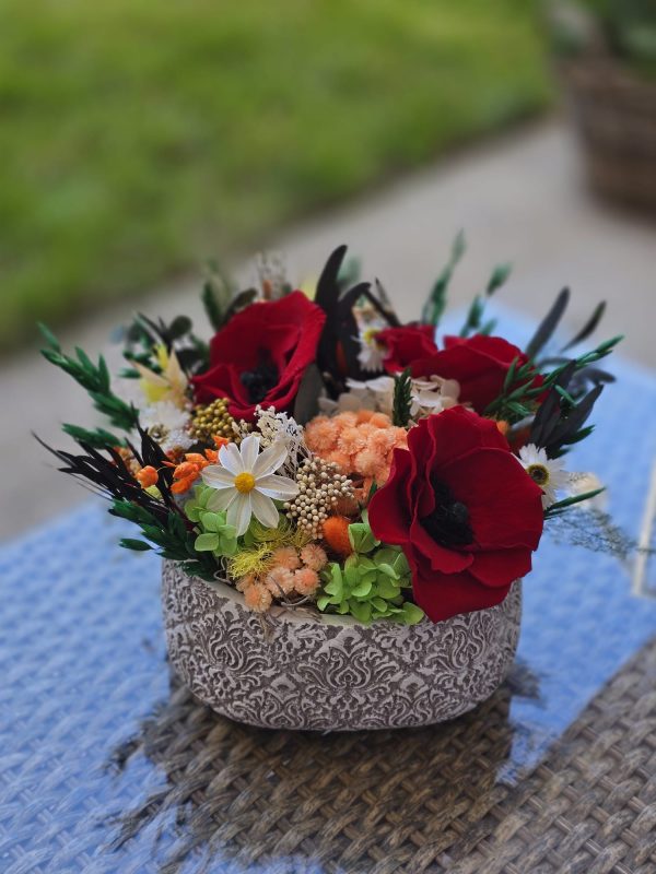 aranjament floral cu maci